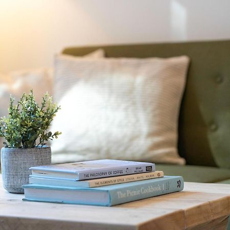 ストラウドTranquil Retreats In The Scenic Cotswoldsアパートメント エクステリア 写真